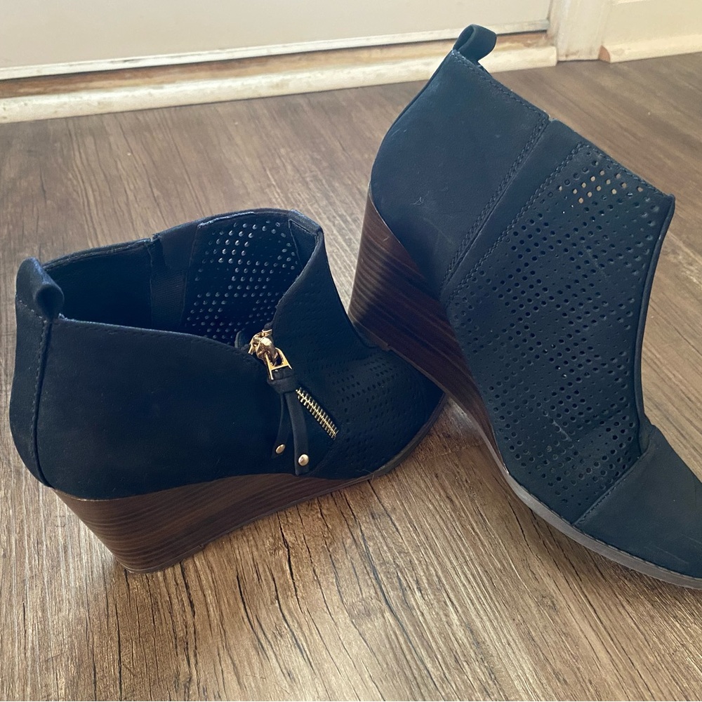 Wedge Boots